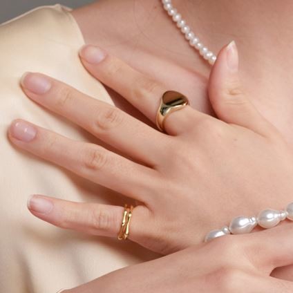 Clare II ring